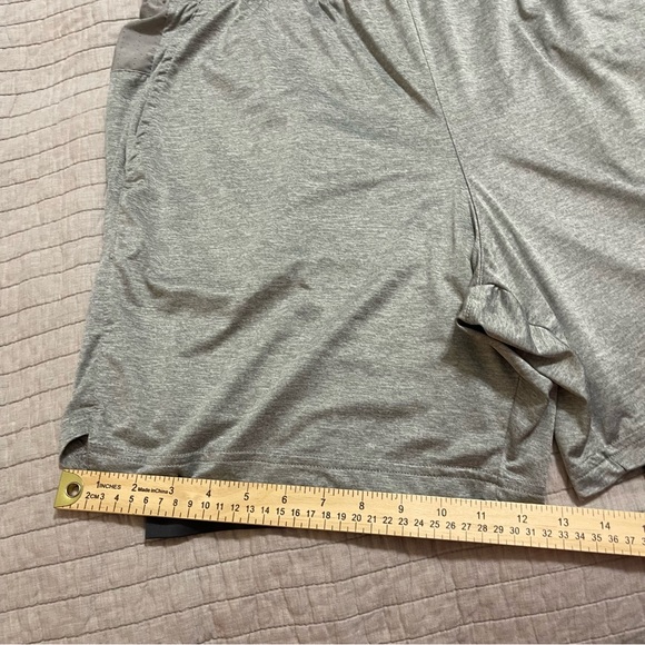 Spyder Active Men's Performance Proweb Stretch Shorts XL Gray - Picture 6 of 9